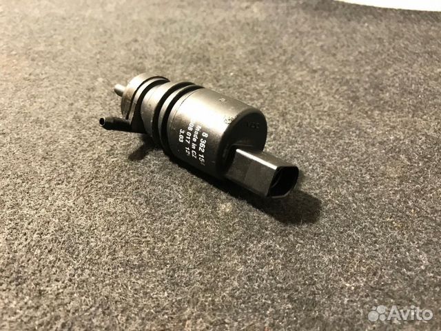 Насос омывателя BMW E39 67128362154 Насос омывателя BMW E39 67128362154