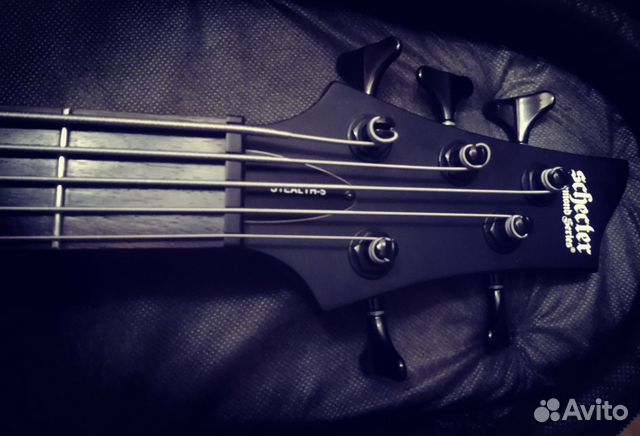 Бас-гитара Schecter Stiletto Stealth-5