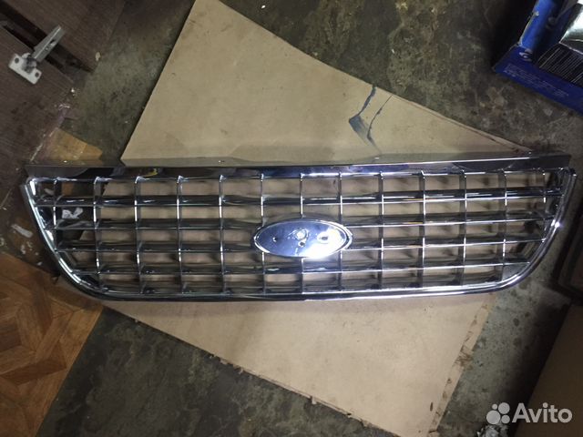 Решетка радиатора хром Ford Explorer yfdgr051C00