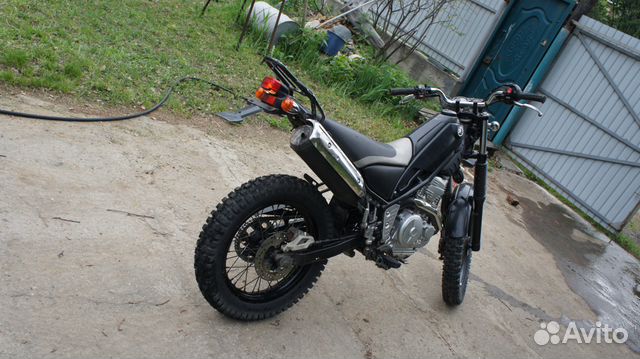 Yamaha XG250 Tricker