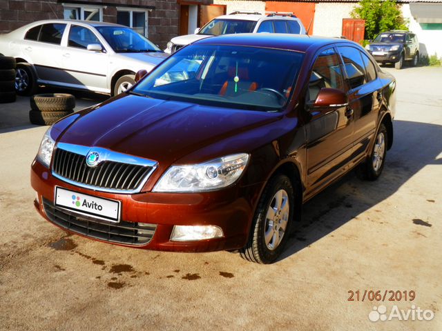 Skoda Octavia 1.6 AT, 2011, 97 000 км