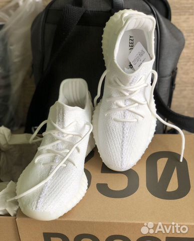 Кроссовки Адидас Yeezy Boost 350 Белые (35-45) Кроссовки Адидас Yeezy Boost 350 Белые (35-45)