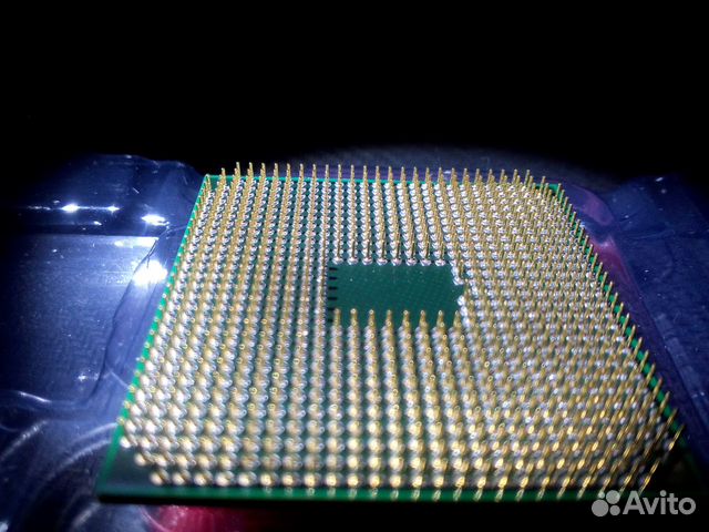 AMD A4-3300M проц.в отличном состоянии.Термопаста