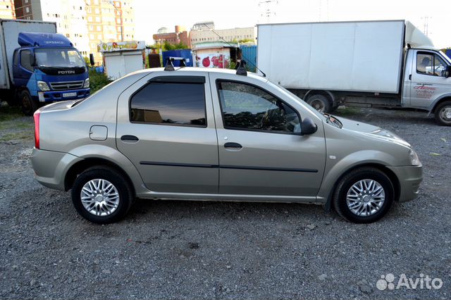 Renault Logan 1.6 AT, 2011, 75 000 км