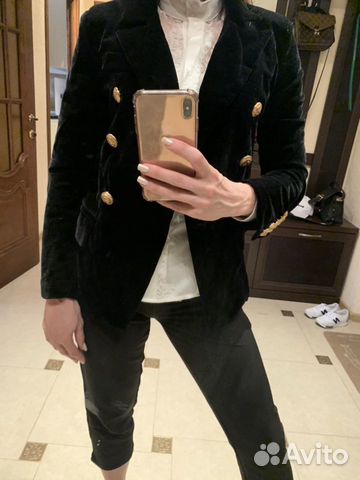 Новый женский велюровый пиджак Balmain Новый женский велюровый пиджак Balmain