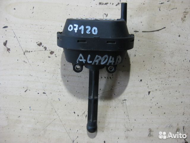Клапан вакуумный 79198327 Audi Allroad C5