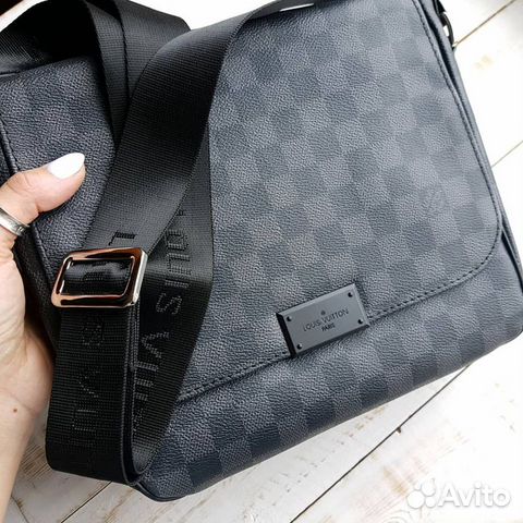 Мужская сумка Louis Vuitton Луи Виттон Мужская сумка Louis Vuitton Луи Виттон