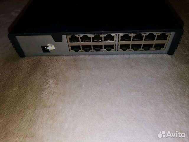 Коммутатор HP V1405-16 Коммутатор HP V1405-16