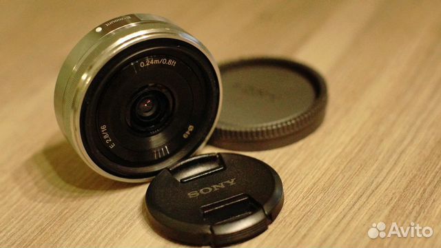 Sony 16mm f/2.8