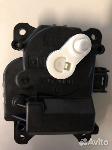 Моторчик заслонки отопителя toyota (063700-8330) Моторчик заслонки отопителя toyota (063700-8330)