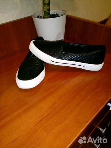 Слипоны Bershka