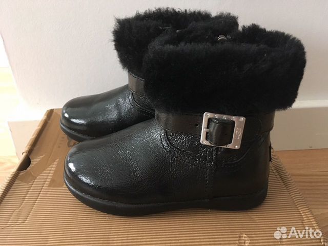 Ботинки для девочки UGG оригинал Ботинки для девочки UGG оригинал