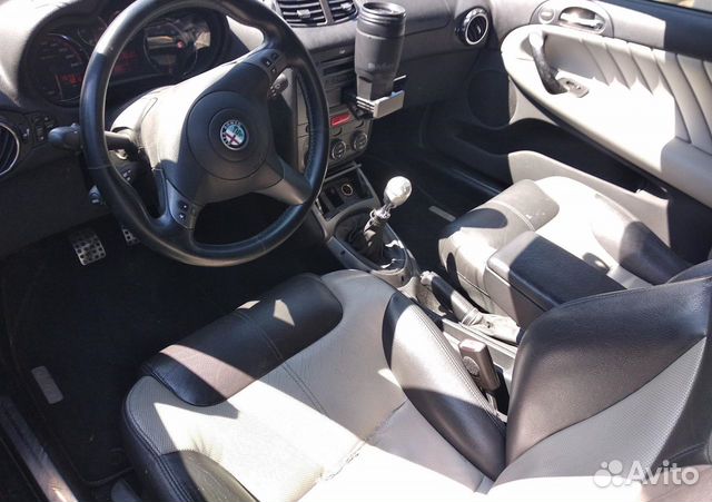 Запчасти б/у для Alfa Romeo GT Альфа ромео