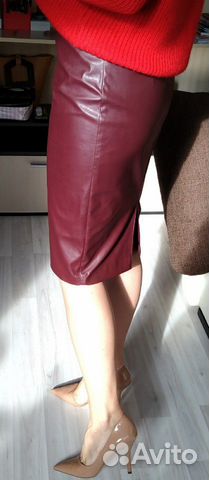Юбка-карандаш цвета Burgundy