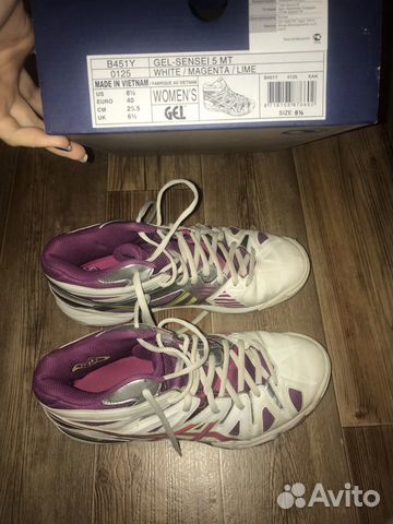 Кроссовки Asics