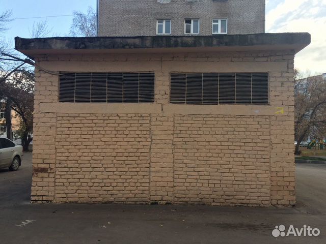 Гараж, > 30 м²