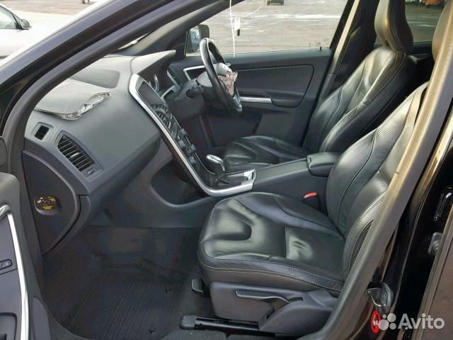 В разборе Volvo XC60 2012 год 2,4 дизель