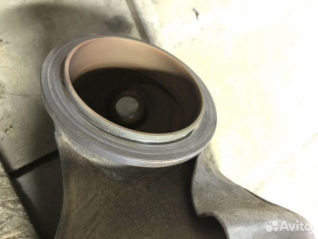 Катализатор с приемной трубой и вторым катализатор Катализатор с приемной трубой и вторым катализатор