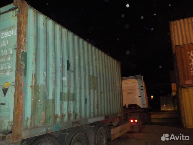 Контейнер 20 футов б/у tghu2256241 Контейнер 20 футов б/у tghu2256241