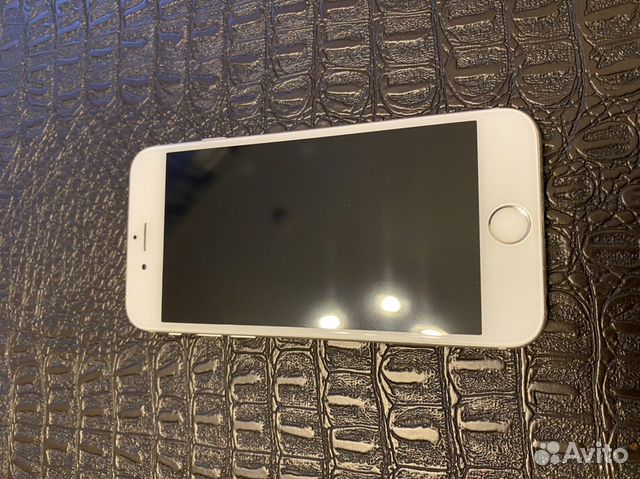 Телефон iPhone 6 серый