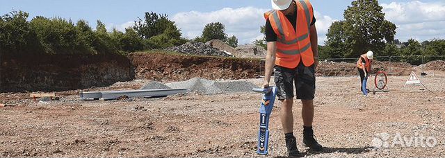 Поиск подземных коммуникаций трассоискателем