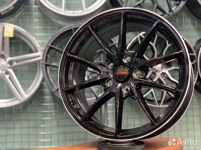 Диски литые r17 5x112 Rays black на шкода Фольксва Диски литые r17 5x112 Rays black на шкода Фольксва