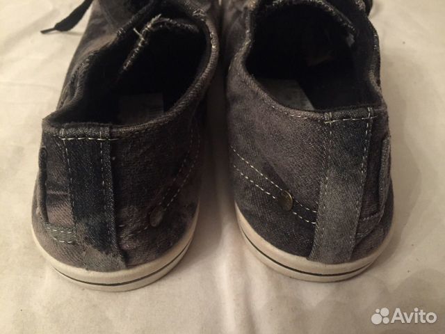 Кроссовки Кроссовки