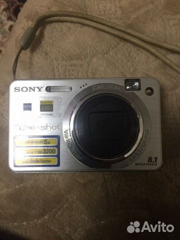 Цифровой фотоаппарат Sony