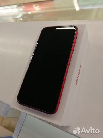 iPhone 8 64gb Red iPhone 8 64gb Red