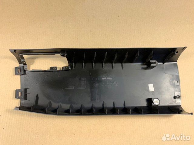 Накладка средней стойки левая Bmw X5 M E70 S63 Накладка средней стойки левая Bmw X5 M E70 S63