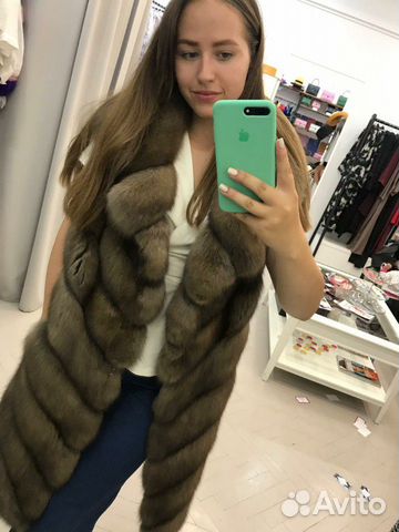 Жилет из меха баргузинского соболя Жилет из меха баргузинского соболя