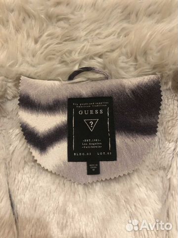 Куртка Guess женская в отличном состоянии