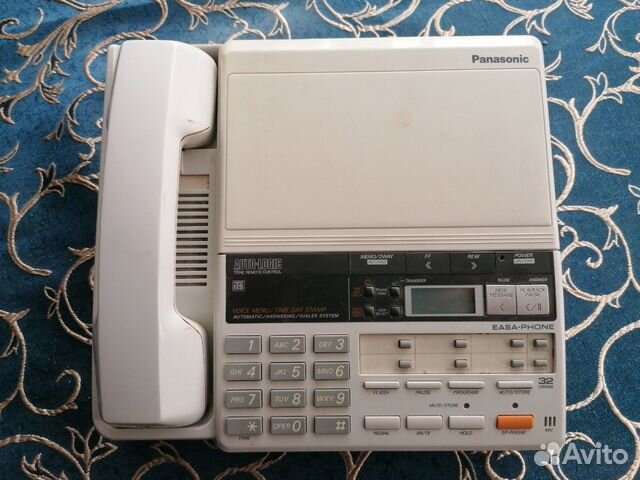 Ретро телефон с автоответчиком