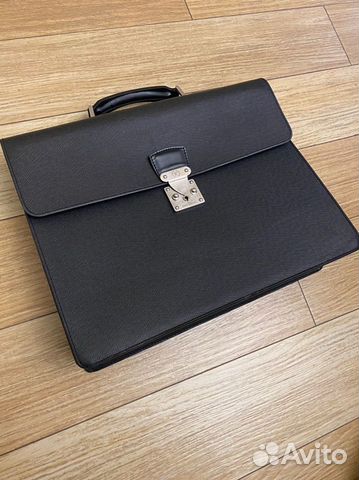 Портфель Louis Vuitton Портфель Louis Vuitton