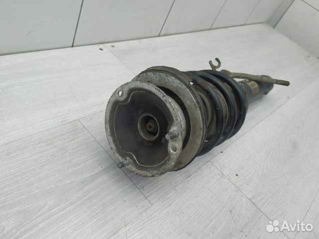 Амортизатор передний левый 31316789573 BMW X1 E84