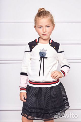 Новый комплект Choupette (свитшот и юбка) Новый комплект Choupette (свитшот и юбка)