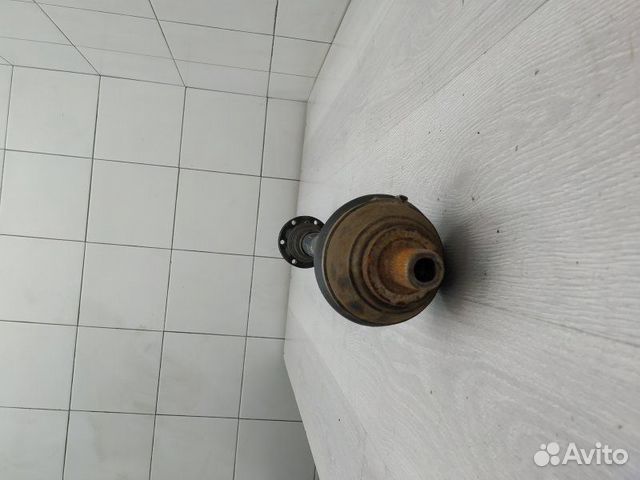 Полуось правая 3C0407272AJ VW Passat (B6) 2005-201 Полуось правая 3C0407272AJ VW Passat (B6) 2005-201