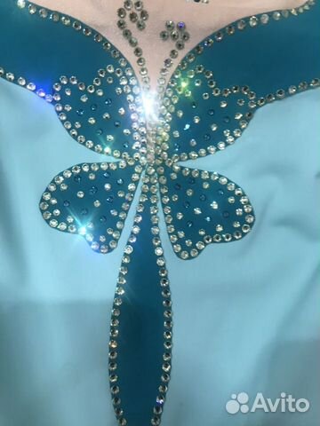 Красивое платье для фигурн.катания на 6-8 лет