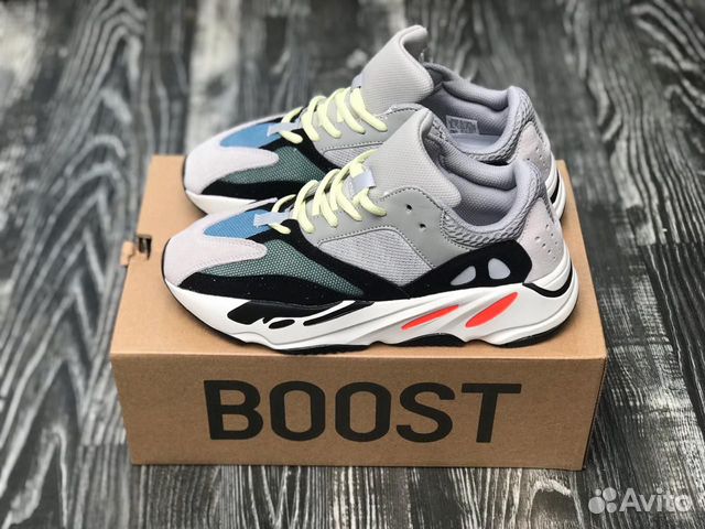 adidas 700 og