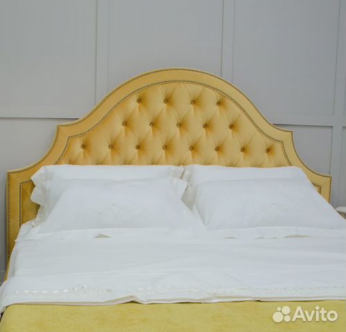 Кровать