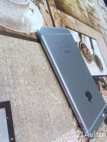 Телефон iPhone Телефон iPhone