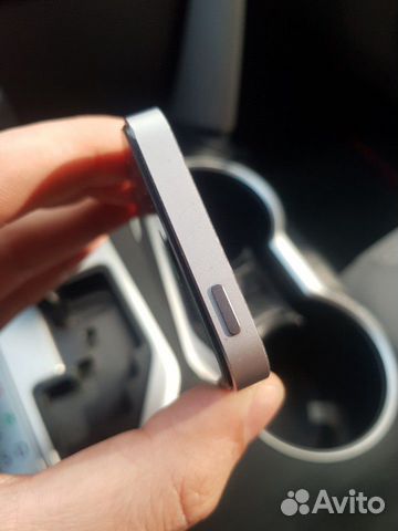 Телефон iPhone 5s 16 gb Телефон iPhone 5s 16 gb