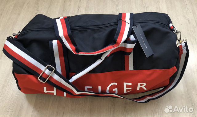 Новая сумка Дафл Tommy Hilfiger Новая сумка Дафл Tommy Hilfiger