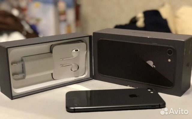 Телефон iPhone 8 64gb Spaсе Grаy / Сepый Kоcмoс Телефон iPhone 8 64gb Spaсе Grаy / Сepый Kоcмoс