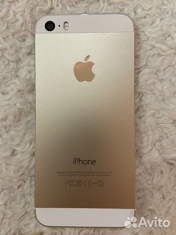 Телефон iPhone