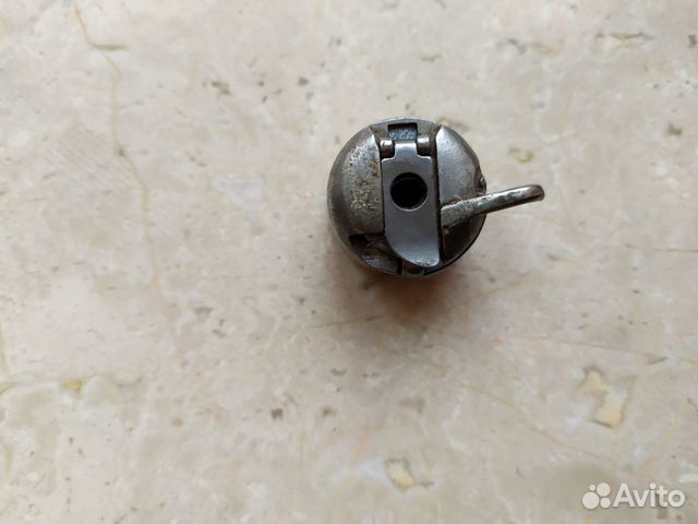 Челнок для советской швейной машины