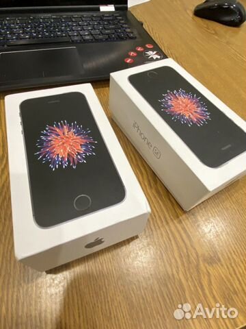 iPhone SE 32 Gb новый