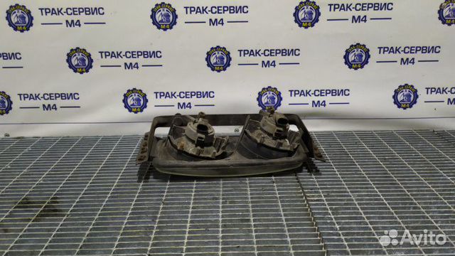 Фара противотуманная передняя правая Scania R144 Фара противотуманная передняя правая Scania R144