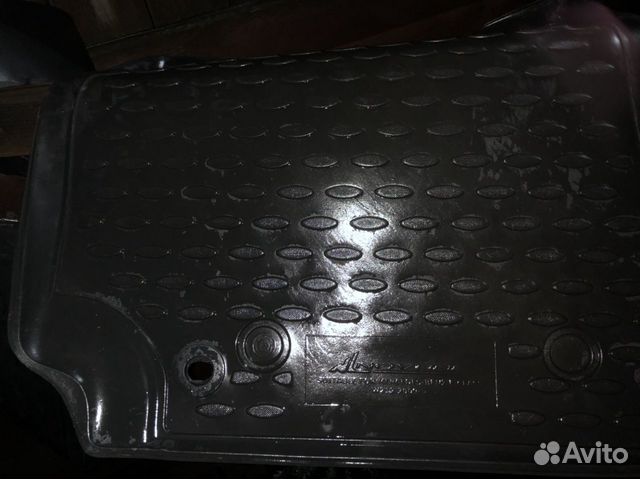 Резиновые коврики Mercedes w212 Резиновые коврики Mercedes w212