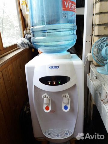 Кулер для воды настольный охл / нагрев